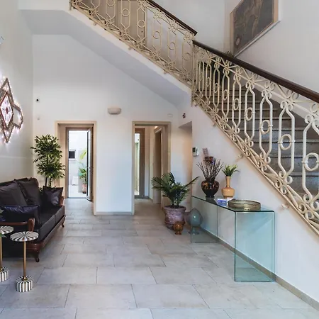 Palazzo San Lazzaro - Selection Jacuzzi & Guest house
